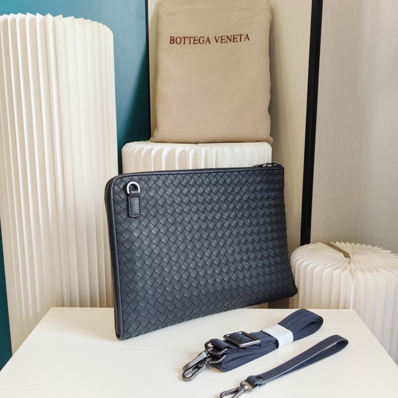 Mens Bottega Veneta Clutch Bags